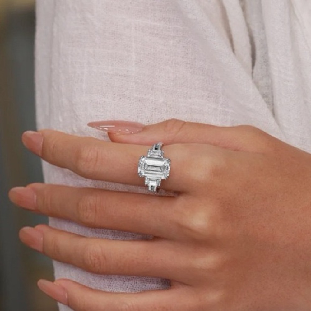 5CT S925 Sterling Silver 8×12mm Emerald Cut High Carbon Diamond Ring Size 6 - Picture 3 of 6